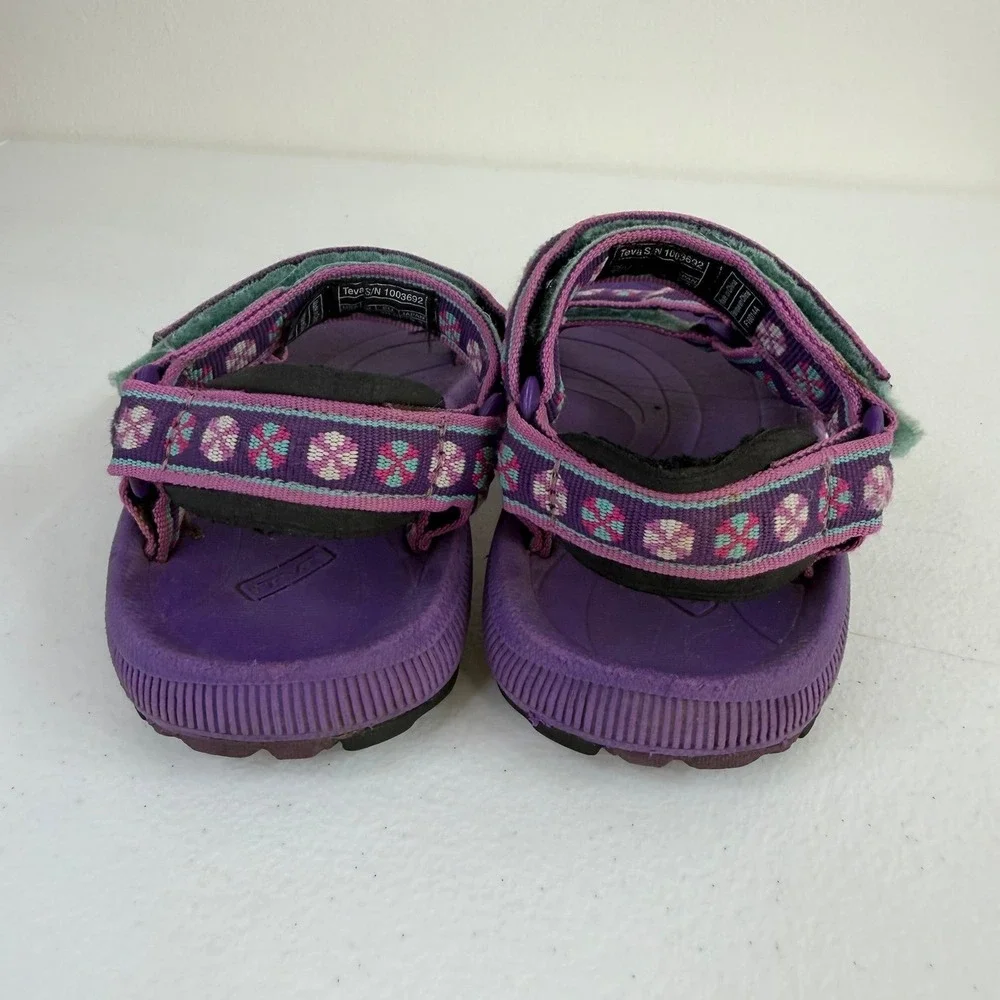 TEVA youth girl's purple Hurricane Velcro outdoor adventure sandals shoes 13